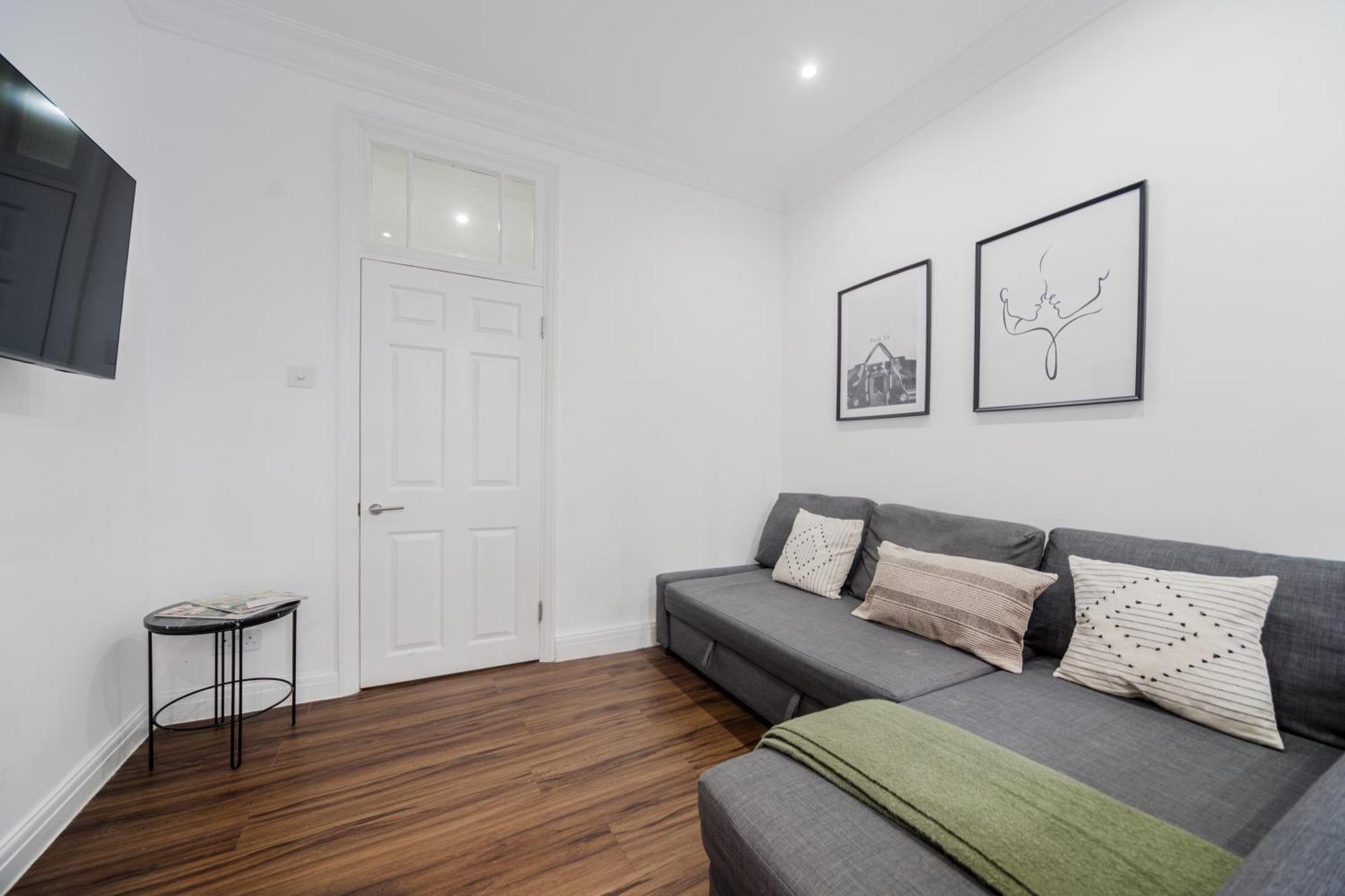Prime Central London Residences Exterior photo