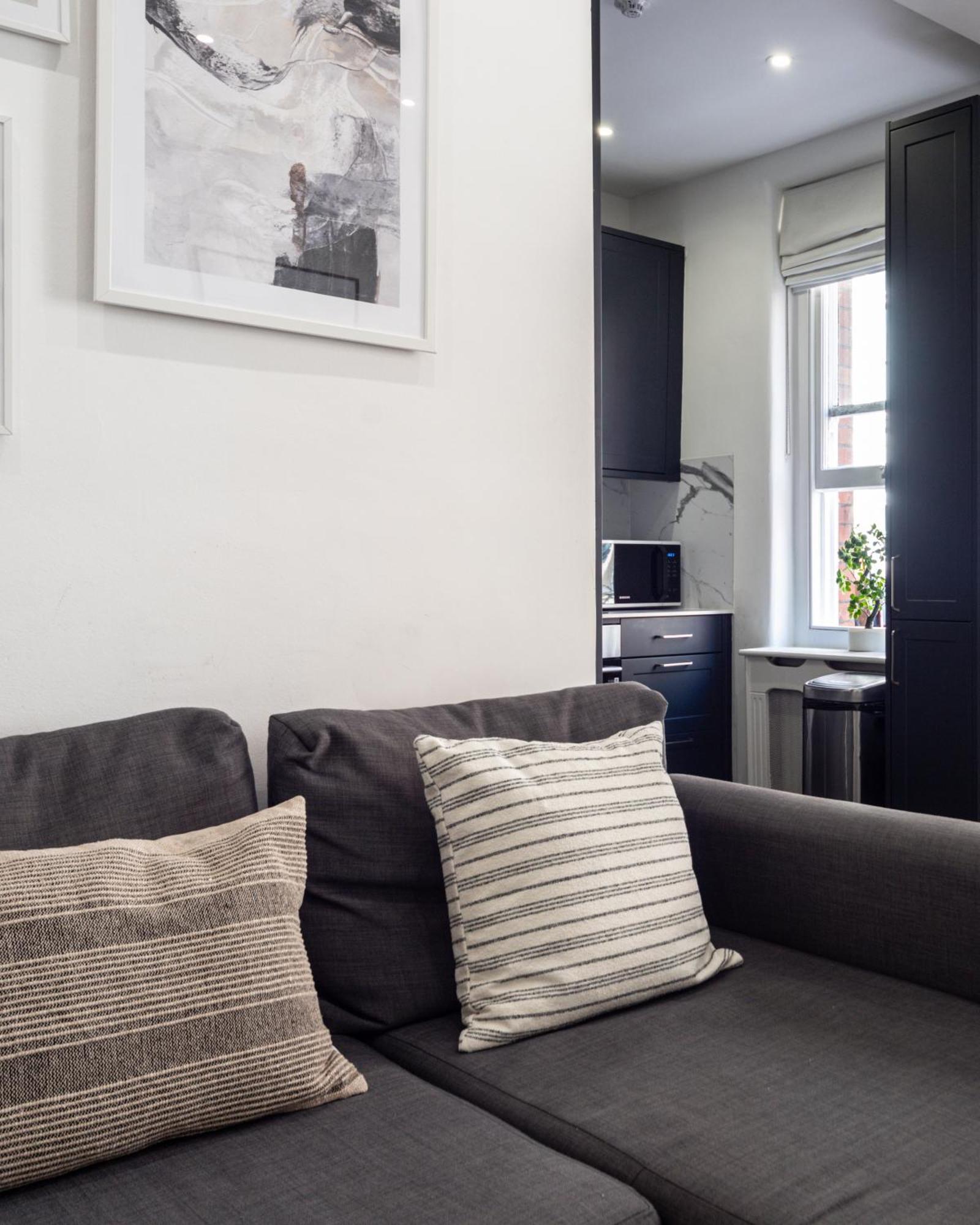 Prime Central London Residences Exterior photo