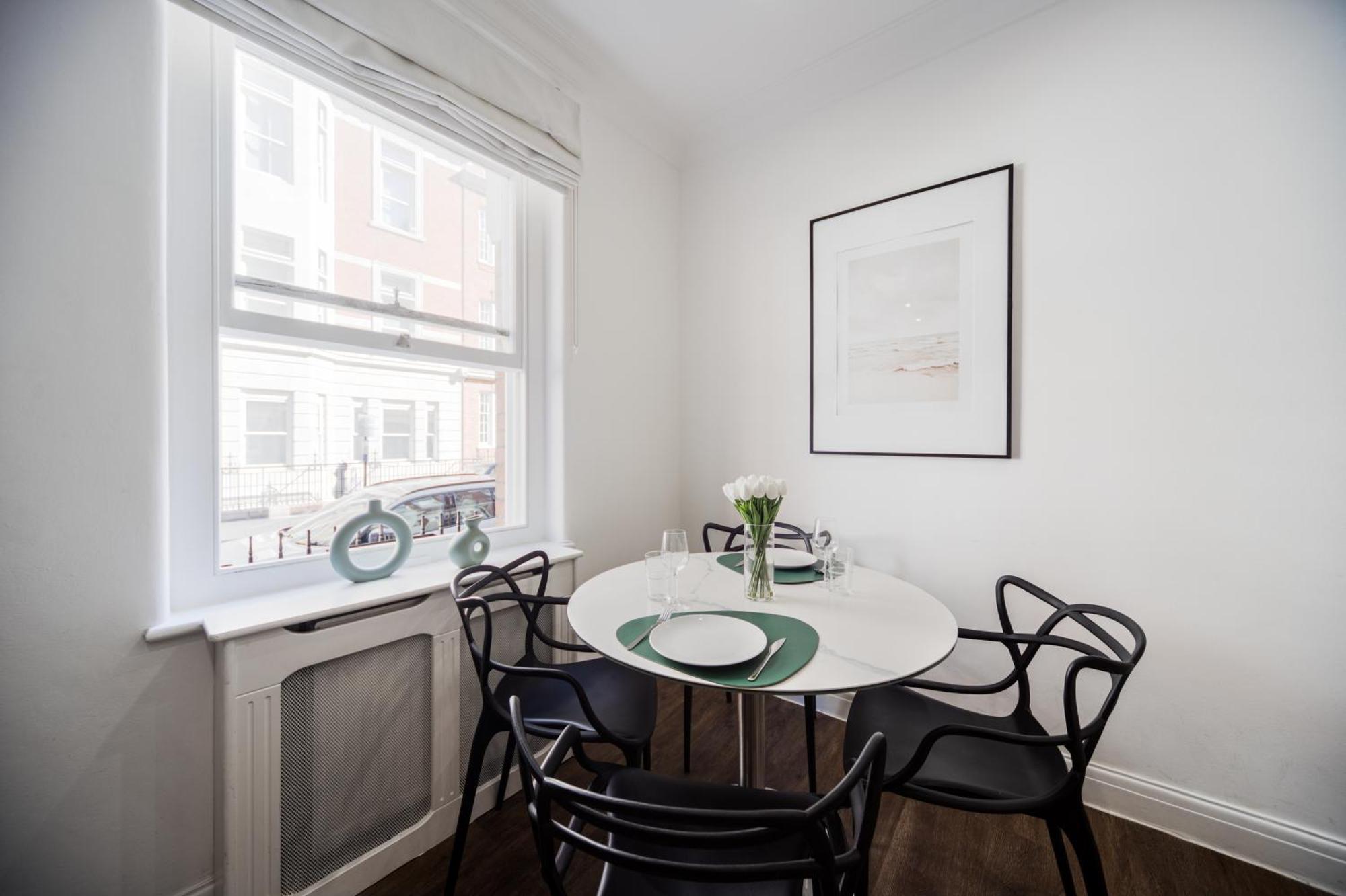 Prime Central London Residences Exterior photo